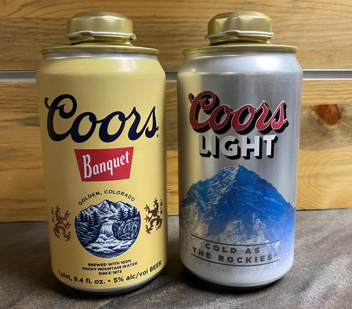 Crowler Cans Coors Banquet and Coors Light Image